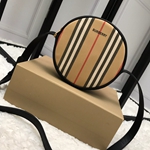 バーバリーバッグコピー